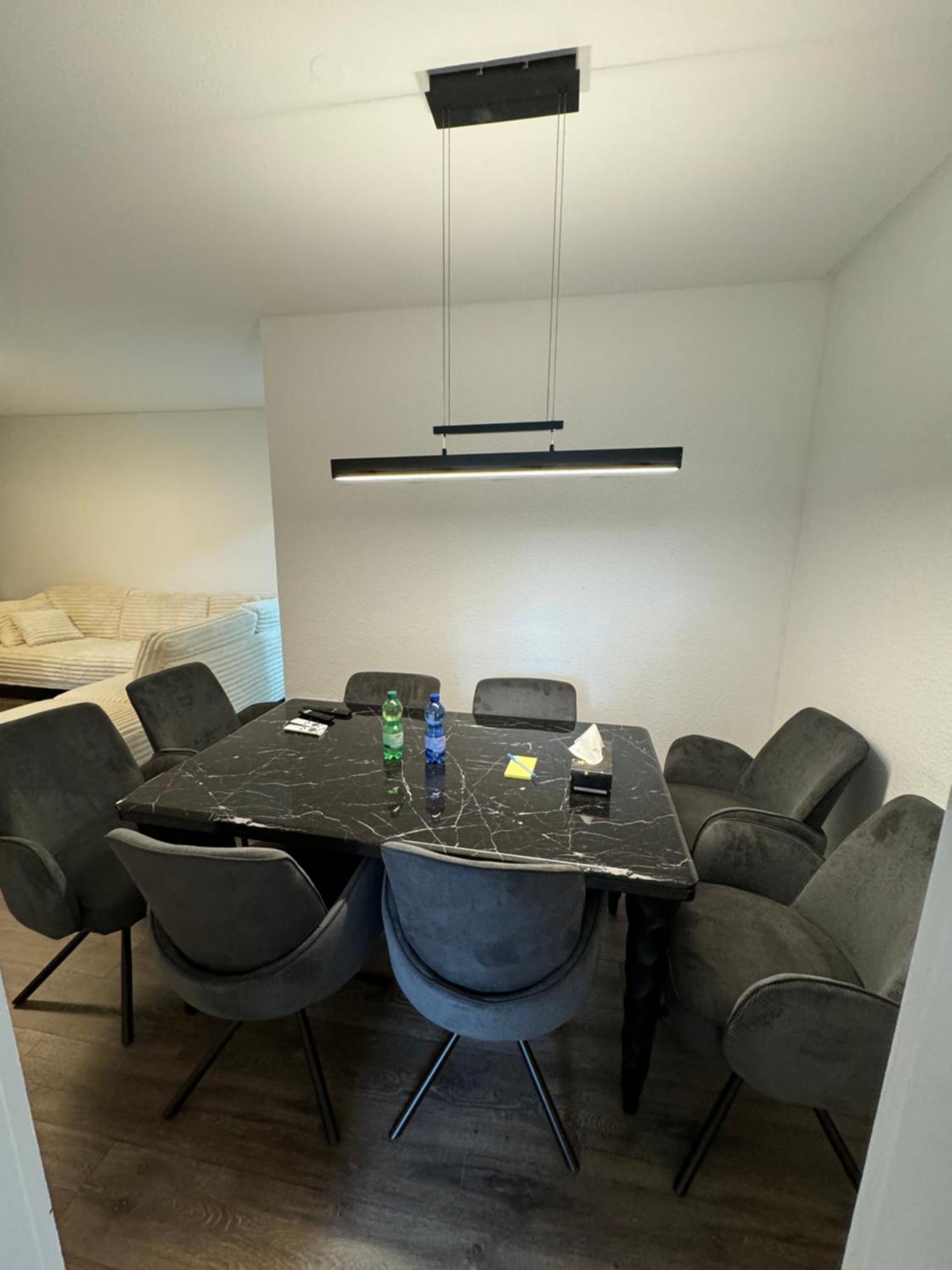Deluxe Apartment *